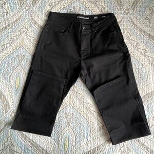 Bundle of 2 Amazon Essentials denim jeans